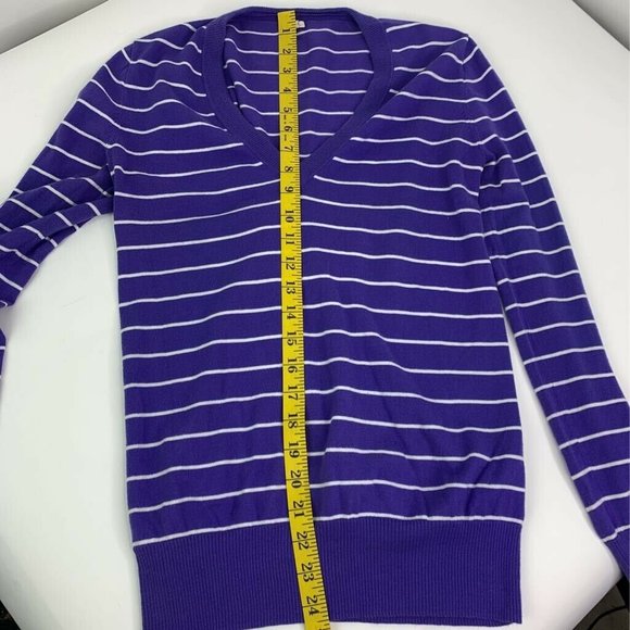 J.Crew Pullover Sweater Purple Striped V Neck Sz S - Picture 6 of 6